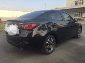 Cần bán gấp Mazda 2 đời 2016, màu đen