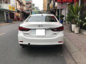 Gia đình cần bán Mazda 6 sản xuất 2016, số tự động, bản 2.0, màu trắng