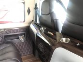 Cần bán Ford Transit Limousine vip trung cấp, dành cho chuyên gia, đẳng cấp doanh nhân