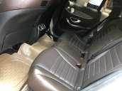 Bán Mercedes GLC 300 sản xuất năm 2017, màu bạc