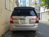 Cần bán lại xe Toyota Innova G đời 2014, màu bạc