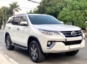 Bán Toyota Fortuner năm sản xuất 2017, màu trắng, nhập khẩu nguyên chiếc
