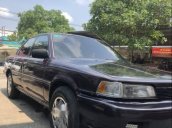 Cần bán gấp Toyota Camry MT đời 1988, nhập khẩu, máy móc dàn lạnh còn rất ngon