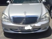 Cần bán xe Mercedes năm sản xuất 2006, nhập khẩu nguyên chiếc, biển số TP