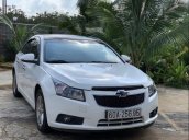 Chính chủ cần bán xe Chevrolet Cruze 2015, số sàn, xe mới thay 4 vỏ