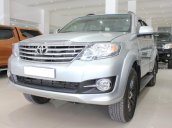 Hot Hot! Hốt ngay Toyota Fortuner 2.7V 4X2 AT sản xuất năm 2016, màu bạc, xe nhập với giá hấp dẫn