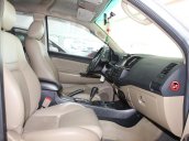 Hot Hot! Hốt ngay Toyota Fortuner 2.7V 4X2 AT sản xuất năm 2016, màu bạc, xe nhập với giá hấp dẫn