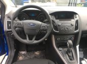 Cần bán xe Ford Focus Trend 5D mới năm 2019, đủ màu, giao ngay