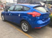 Cần bán xe Ford Focus Trend 5D mới năm 2019, đủ màu, giao ngay