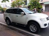 Bán xe Mitsubishi Pajero đời 2016, màu trắng số sàn