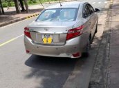 Bán gấp Toyota Vios sản xuất năm 2017, màu vàng cát, chính chủ