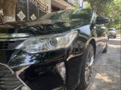 Bán xe Toyota Camry 2.0E năm sản xuất 2016, màu đen, 845 triệu