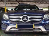 Bán Mercedes GLC 250 model 2017, đi 25000km, xe chính chủ