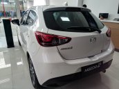 Bán xe Mazda 2 1.5 AT chỉ cần trả trước 160tr