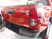 Bán Toyota Hilux 2.4 2019, màu đỏ, xe nhập