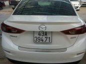 Bán Mazda 3 đời 2018, màu trắng, nhập khẩu 