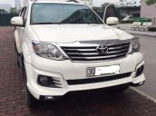 Bán Toyota Fortuner 2.7V 4x2 AT 2016, màu trắng, chính chủ  