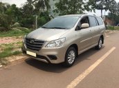 Bán xe Toyota Innova 2.0E sx 2014, lăn bánh 2015, màu cát