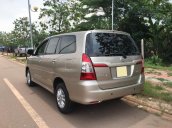 Bán xe Toyota Innova 2.0E sx 2014, lăn bánh 2015, màu cát