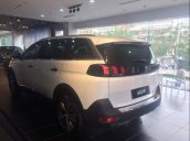 Cần bán Peugeot 5008 đời 2019, màu trắng