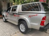 Bán xe Toyota Hilux G 4x2 đời 2015, màu bạc, nhập khẩu ít sử dụng