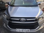 Bán ô tô Toyota Innova năm 2017, màu bạc chính chủ, giá 665tr