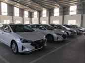 Bán Hyundai Elantra năm sản xuất 2019, màu trắng