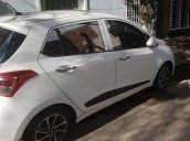 Cần bán Hyundai Grand i10 1.0 AT 2017, màu trắng, nhập khẩu còn mới