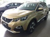 Bán Peugeot 3008 1.6AT đời 2019, màu vàng