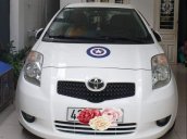 Bán lại xe Toyota Yaris đời 2007, màu trắng, nhập khẩu số tự động