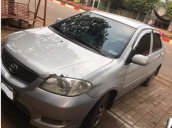 Cần bán xe Toyota Vios sản xuất 2005, màu bạc