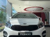 Bán ô tô Kia Rondo GMT sản xuất 2019, màu trắng, giá tốt