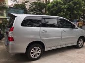 Xe Toyota Innova 2.0E năm 2015, màu bạc chính chủ, giá tốt