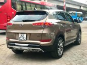 Cần bán xe Hyundai Tucson Full máy dầu đời 2017, màu nâu