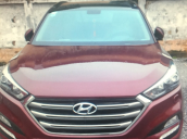 Bán Hyundai Tucson sản xuất 2018 màu đỏ, giá tốt