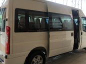 Ford Transit tại Vinh Nghệ An giảm tiền mặt hơn 100tr, giá sốc tháng 6