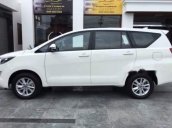 Bán xe Toyota Innova 2.0E sản xuất 2019, màu trắng, giá chỉ 741 triệu