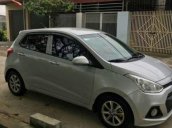 Bán ô tô Hyundai Grand i10 sản xuất năm 2015, màu bạc, nhập khẩu