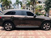 Bán ô tô Mercedes GLC 250 đời 2017, màu nâu, nhập khẩu