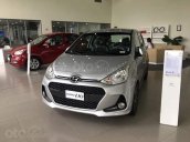 Hyundai Grand I10 1.2 AT bạc giao ngay, hỗ trợ đăng ký Grab, tặng bộ phụ kiện cao cấp. LH: 0977 139 312