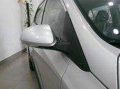 Hyundai Grand I10 1.2 AT bạc giao ngay, hỗ trợ đăng ký Grab, tặng bộ phụ kiện cao cấp. LH: 0977 139 312