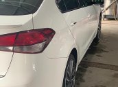 Bán ô tô Kia Cerato 1.6 AT đời 2016, màu trắng xe gia đình, giá 570tr