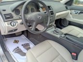 Cần bán Mercedes C230 sản xuất 2009, màu bạc, nhập khẩu nguyên chiếc