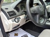 Cần bán Mercedes C230 sản xuất 2009, màu bạc, nhập khẩu nguyên chiếc