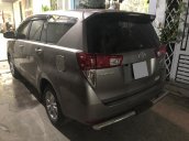 Bán Toyota Innova 2.0E 2018, số sàn, màu nâu BSTP