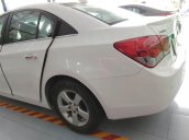 Bán Chevrolet Cruze 2010, màu trắng, 289tr