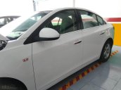 Bán Chevrolet Cruze 2010, màu trắng, 289tr