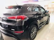 Bán xe Hyundai Tucson AT sản xuất 2015, màu đen, giá chỉ 789 triệu