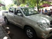 Cần bán gấp Toyota Hilux sản xuất 2009, màu bạc, nhập khẩu Thái 