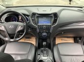 Bán Hyundai Santa Fe 2.4AT, 4WD Full xăng, màu đen, đời 2015, biển SG